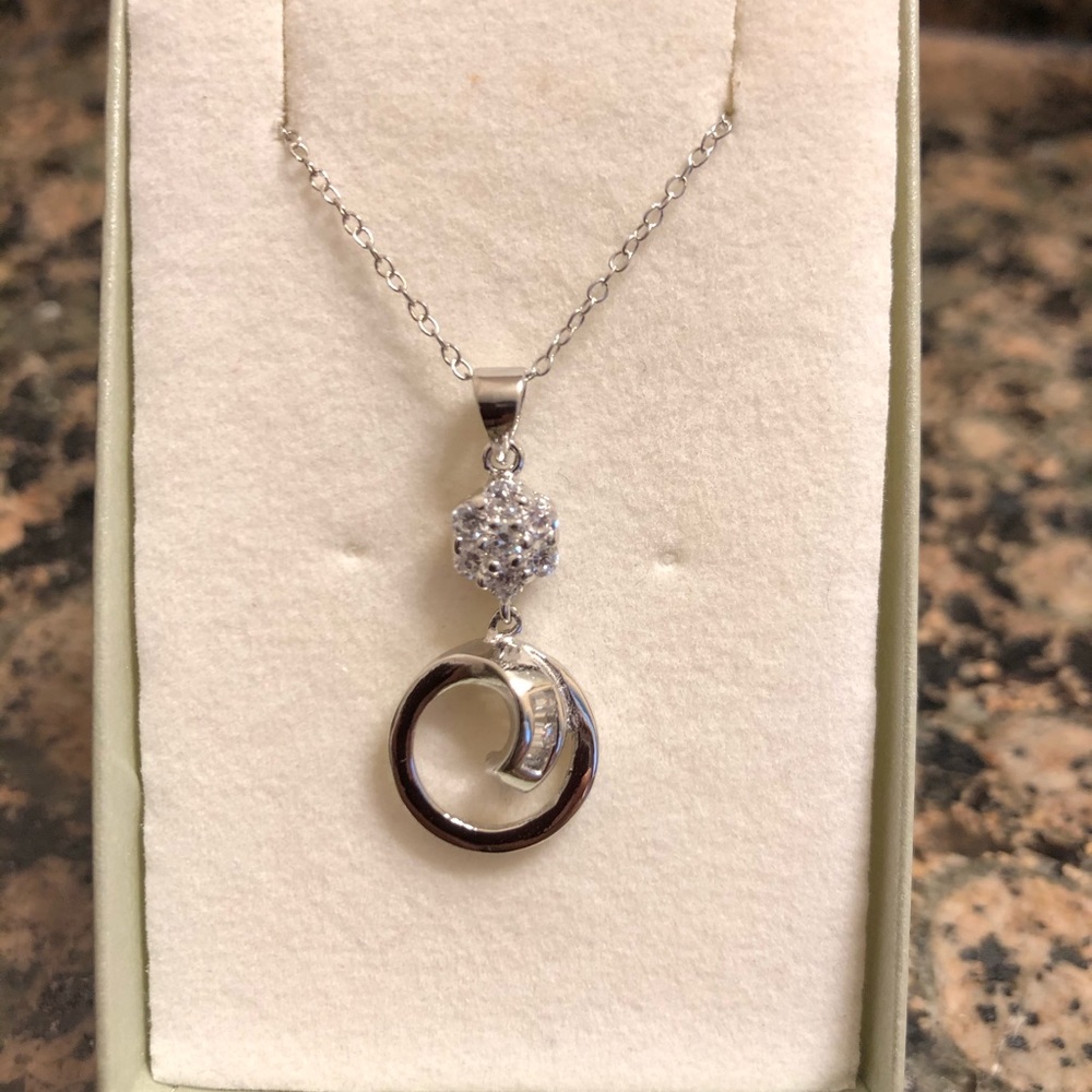 STERLING SILVER AUSTRIAN CRYSTAL PENDANT 92.00 NWT